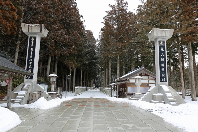 高野山・奥の院参道